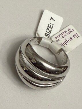 Lia Sophia "RIDGELINE" Ring